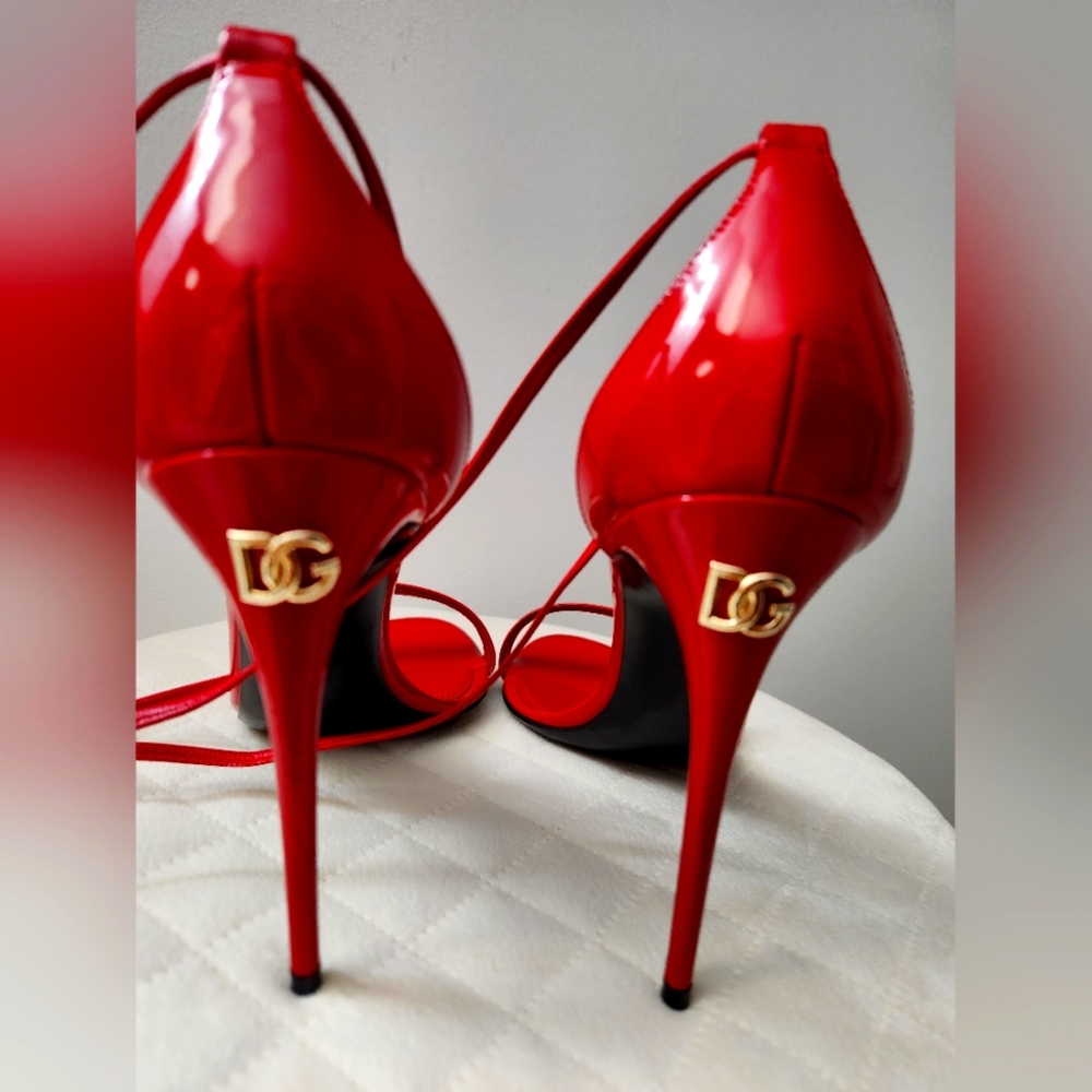 Dolce and Gabbana sandals, size 39.5